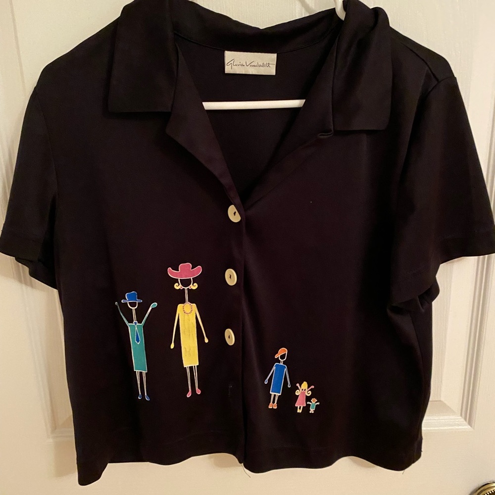 Black button up tee